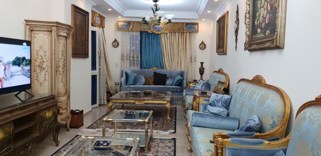 Maadi, Direct Nile River View From All Rooms 开罗 外观 照片